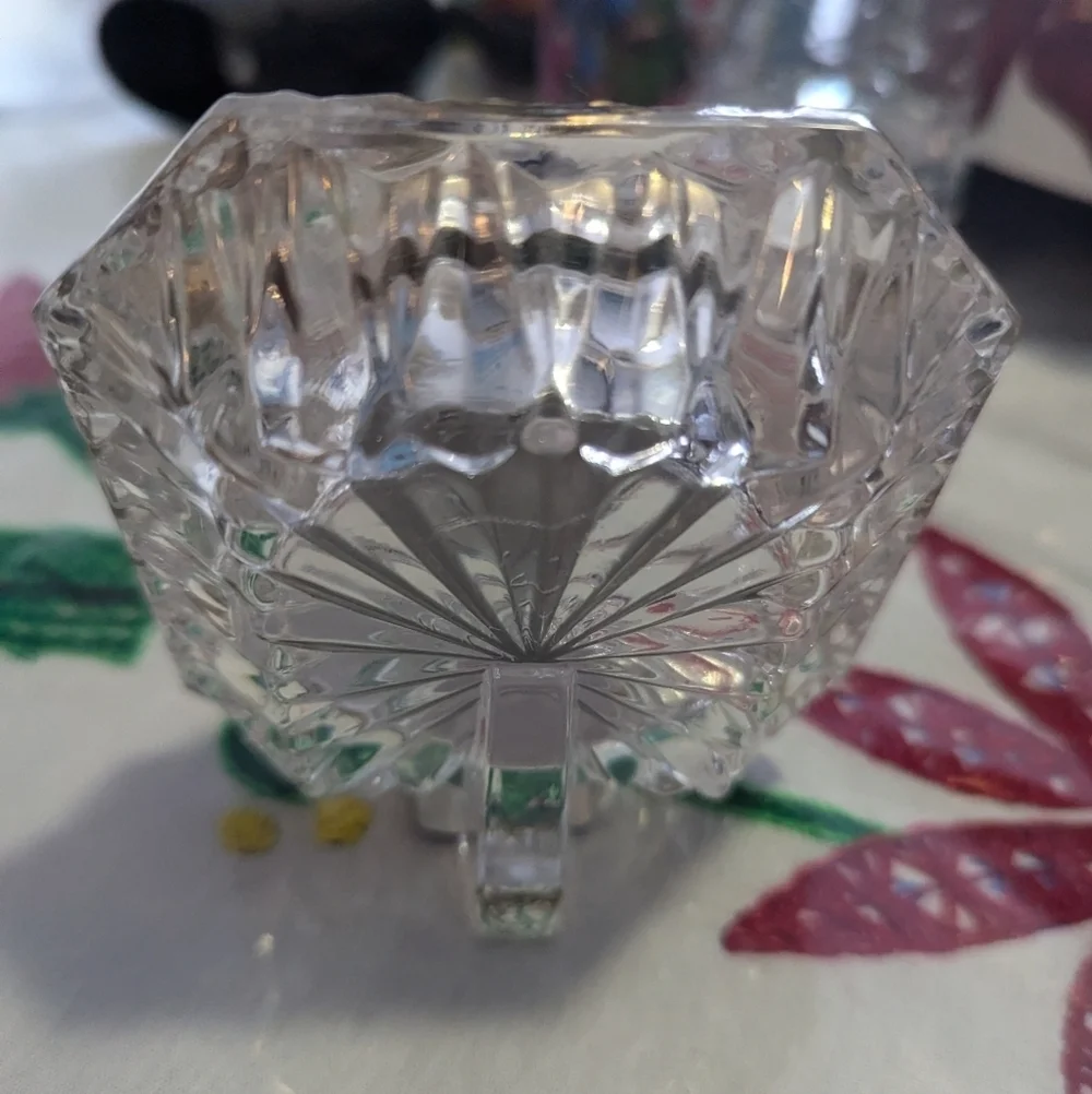 Vintage crystal legends clock by godinger